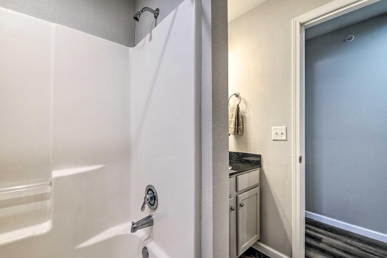 Pet-Friendly Branson Condo With Shared Pool! Extérieur photo