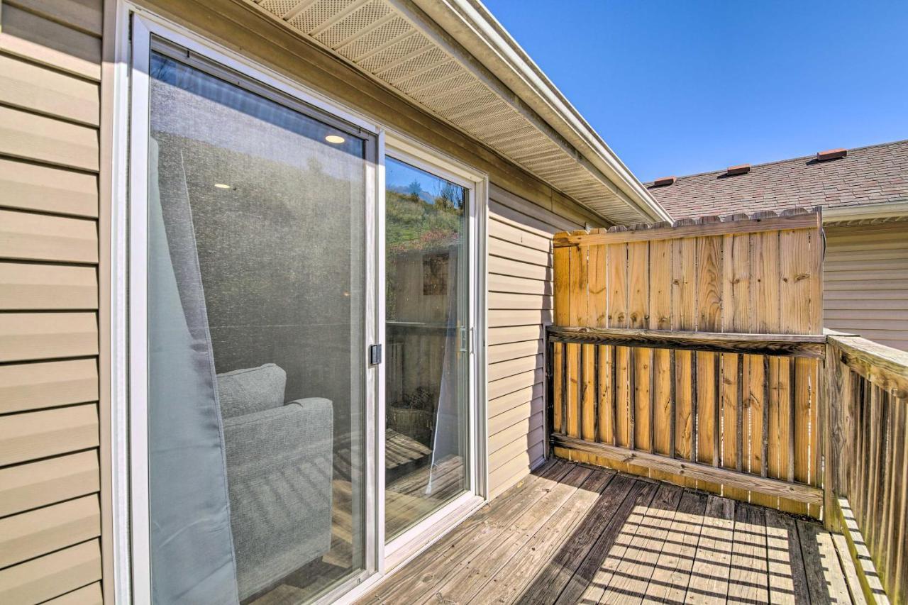 Pet-Friendly Branson Condo With Shared Pool! Extérieur photo