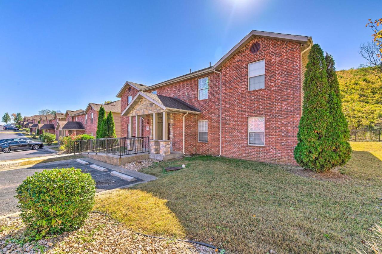 Pet-Friendly Branson Condo With Shared Pool! Extérieur photo
